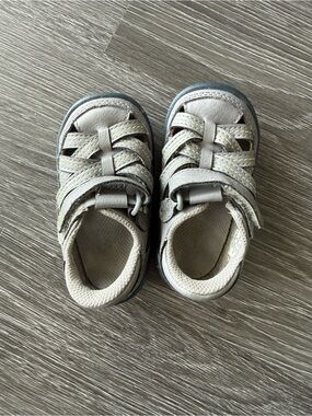 Stride Rite Kids Neutral Gray Closed-Toe Sandals